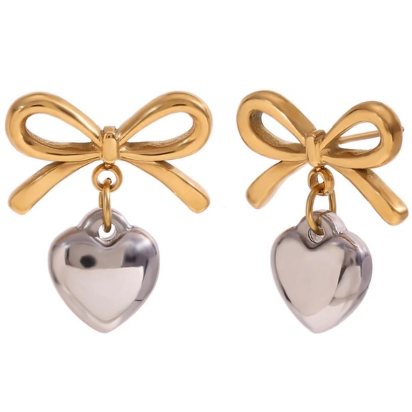 18K Gold Plated Bow/Heart Earring - Picture 1 of 1